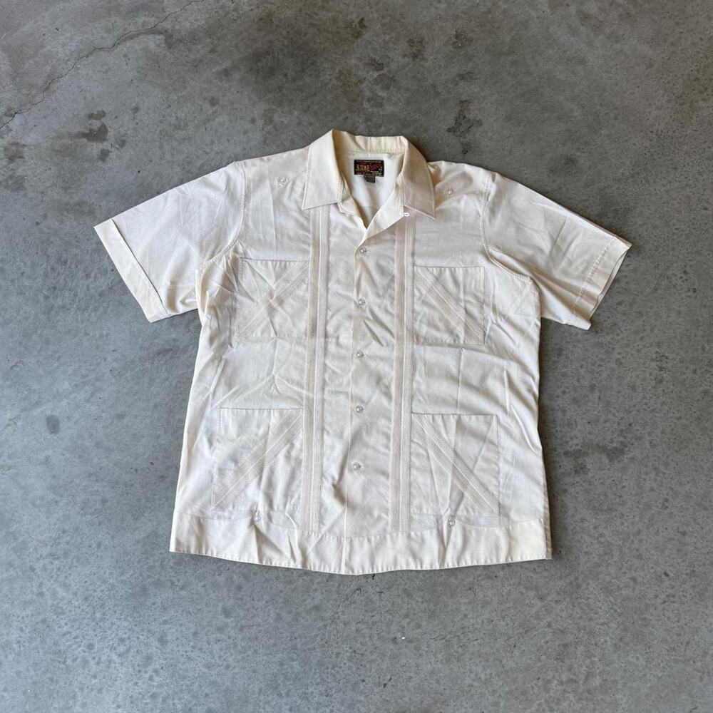 Vintage 70s Cream Guayabera Loop Collar Short Sleeve Button Up Shirt